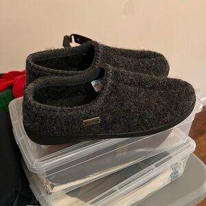 Haflinger Wool Slippers- Grey